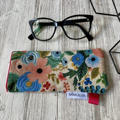 Etui à lunettes / Petites fleurs Rifle / Beige, bleu, rose, jaune, vert – Image 3