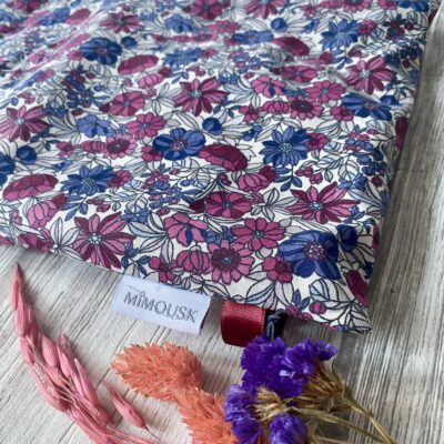 Bouillotte rectangulaire en graines de lin bio / Fleurs rose indigo – Image 2