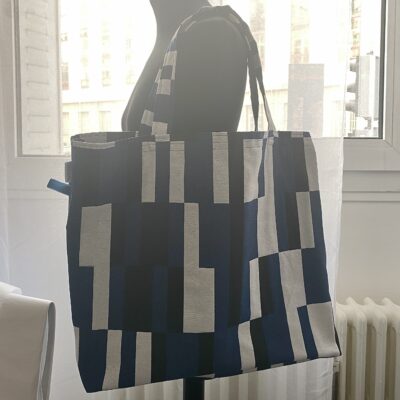 Sac cabas XXL, Géométrique / Marine Noir Blanc – Image 3