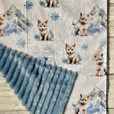Box naissance Loup 4 produits: couverture, bavoir, lingettes, doudou anneau de dentition – Image 3