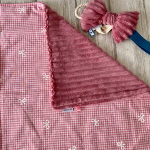 Couverture pour chien S/ Vichy rose