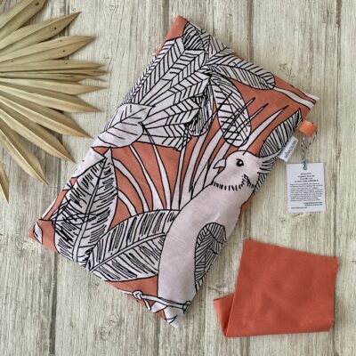 Bouillotte rectangulaire en graines de lin bio / Jungle perroquet / corail blanc