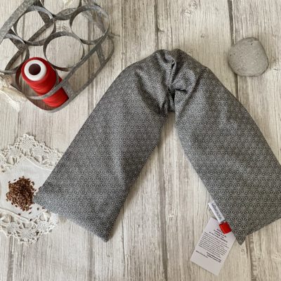 Bouillotte longue XL pour cervicales en graines de lin bio, tissu motif japonais Saki Gris