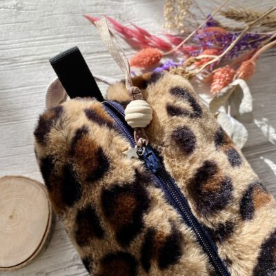 Trousse XL Léopard, polaire doublée beige – Image 3
