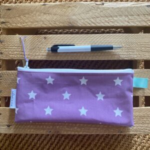 Trousse longue enduite, étoiles parme
