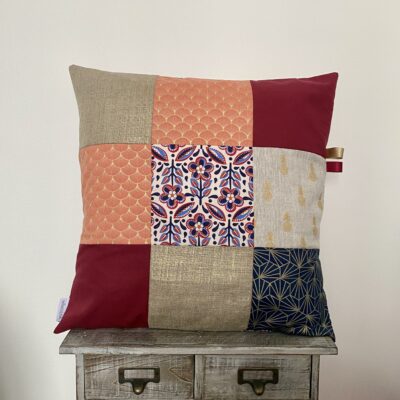 Coussin, 9 cases, Corail Doré Bordeaux