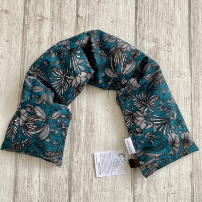 Bouillotte longue XL pour cervicales en graines de lin bio/ Tropical bleu petrole