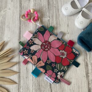 Doudou anneau de dentition, bois et silicone/ Fleurs retro sunflower / rose rouge vert