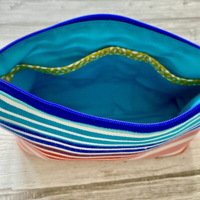 Trousse rayée doublée multicolore – Image 5