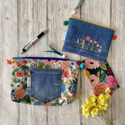 Pochette brodée / Fleurs Rifle et poche / jean bleu, beige – Image 5