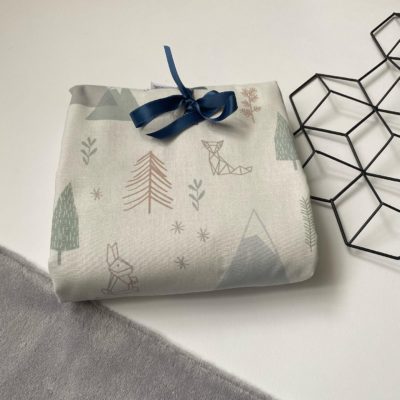 Tapis à langer nomade / forêt d'hiver origami