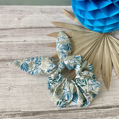Foulchie chouchou / motif feuillage/ vert bleu