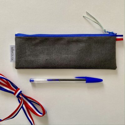 Trousse longue enduite, grise, drapeau bleu blanc rouge – Image 3