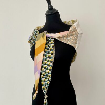 Foulard triangle doudou / cacahuète et liberty / vert mousse damier pastel – Image 7