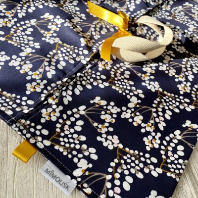 Sac à tarte / motif baies Yoichi marine-blanc-jaune – Image 2