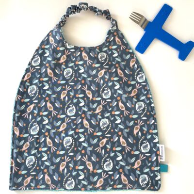 Serviette élastiquée coton et éponge bio / motif lémuriens, coloris bleu – Image 2