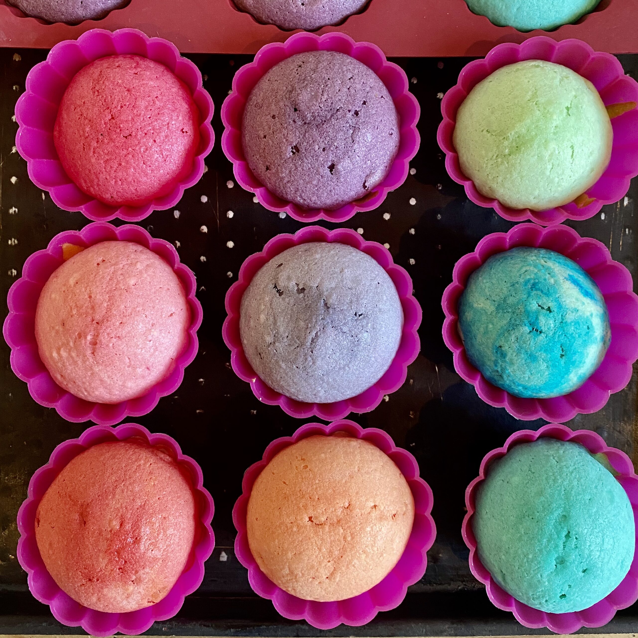 Recette facile ! Les muffins colorés.