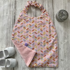 Serviette élastiquée coton et éponge bambou / Chevrons pastel, rose jaune