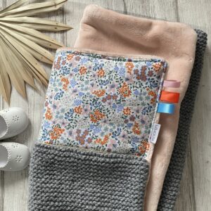 couverture tricotée main artisanat france cadeau naissance