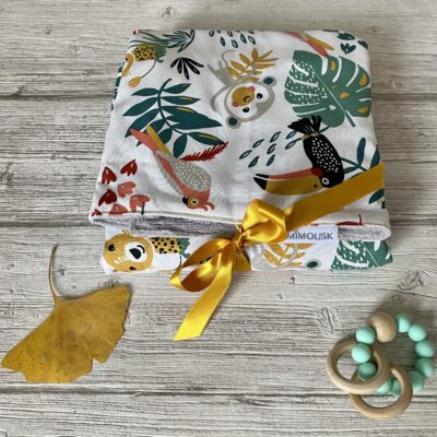 Tapis à langer nomade / motif jungle animaux fond blanc, éponge bambou grise