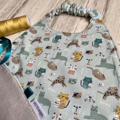 Serviette élastiquée coton et éponge bambou / Chatons meow, ciel – Image 2