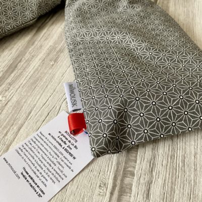 Bouillotte longue XL pour cervicales en graines de lin bio, tissu motif japonais Saki Gris – Image 2