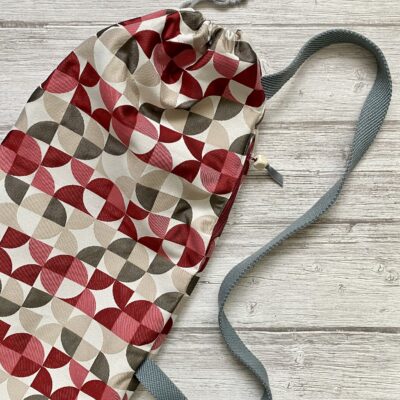 Sac de tapis de yoga ou pilates / jacquard géom ronds / Rouge beige kaki – Image 2