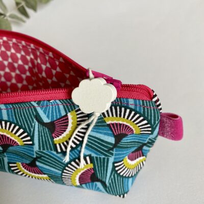 Trousse longue, imprimé éventails effet wax, émeraude/rose – Image 2