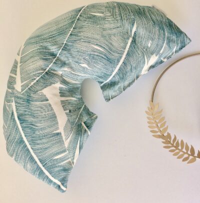 Coussin demi-lune zafu, yoga/pilates, imprimé bleu feuille de palmier