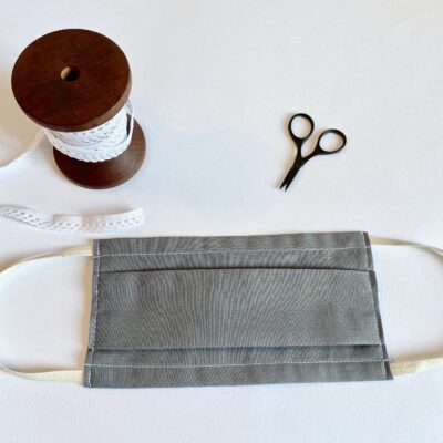 Masque 3 plis adulte, uni gris – Image 2