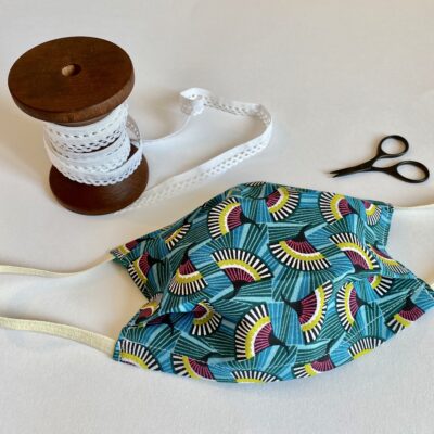 Masque 3 plis adulte, motif éventails style wax, vert emeraude