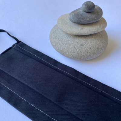 Masque 3 plis adulte, Noir uni – Image 2