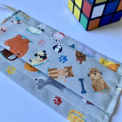Masque Enfant - 7/11 ans - imprimé gris chiens et chats – Image 2