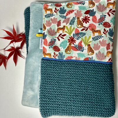 Couverture Léopards - tricot, polaire et tissu imprimé jungle