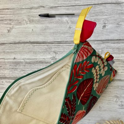 Grande pochette matelassée, motif feuilles / coloris vert, rose, moutarde – Image 3