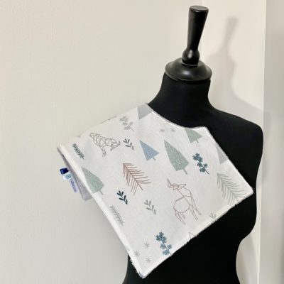 Bavoir d'épaule / forêt d'hiver origami