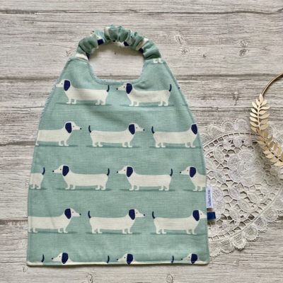 Serviette élastiquée coton et éponge bio / vert d'eau, motif teckel