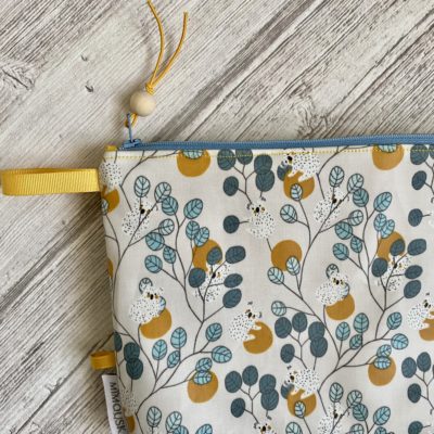 Grande trousse enduite, koala / jaune, bleu, beige – Image 3