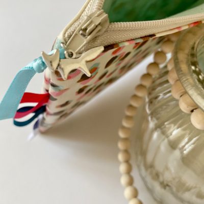 Trousse plate enduite, confettis / beige, aqua, rose – Image 4