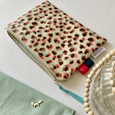 Trousse plate enduite, confettis / beige, aqua, rose – Image 2