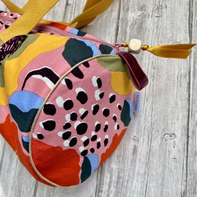 Sac polochon / rosarium tissu marimekko orange rose jaune – Image 5