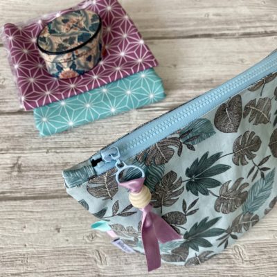 Trousse de toilette XL enduite / Tropical bleu