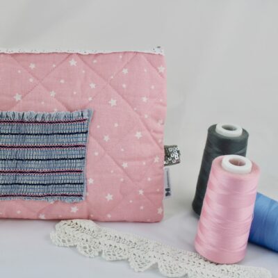 Pochette smocks matelassée