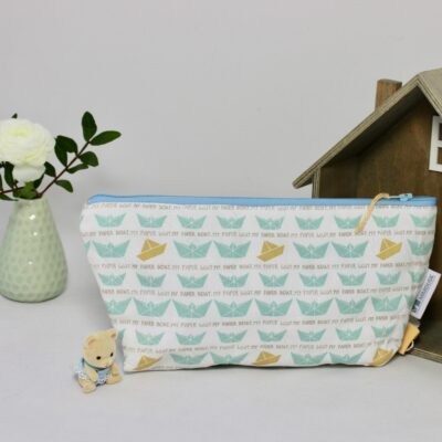 Trousse matelassée motif bateaux