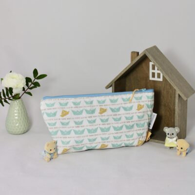 Trousse matelassée motif bateaux – Image 3