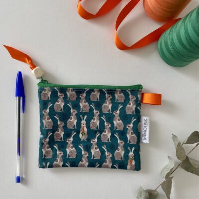 Trousse discrétion enduite / motif lapins, vert orange