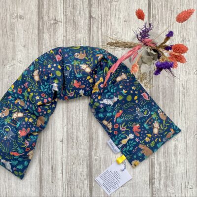 Bouillotte longue XL pour cervicales en graines de lin bio/ Animaux Buenos Aires / Marine
